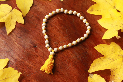 Natural Tulsi Beads Bracelet Holy Basil Seeds Bracelet Handmade Meditation Yoga Bracelet With Yellow Tassel