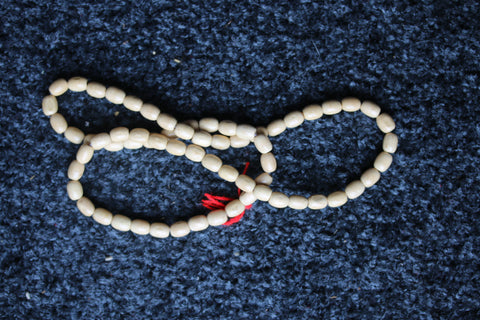 Wooden Beads For Jewellery Making - Rosary Yoga Meditation Mala Beads - 100 Beads for creating your personalised necklaces